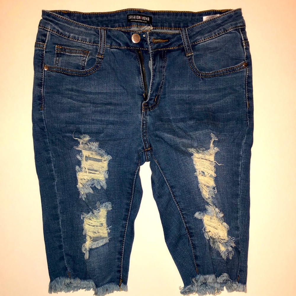 NWOT Fashion Nova bermuda denim shorts